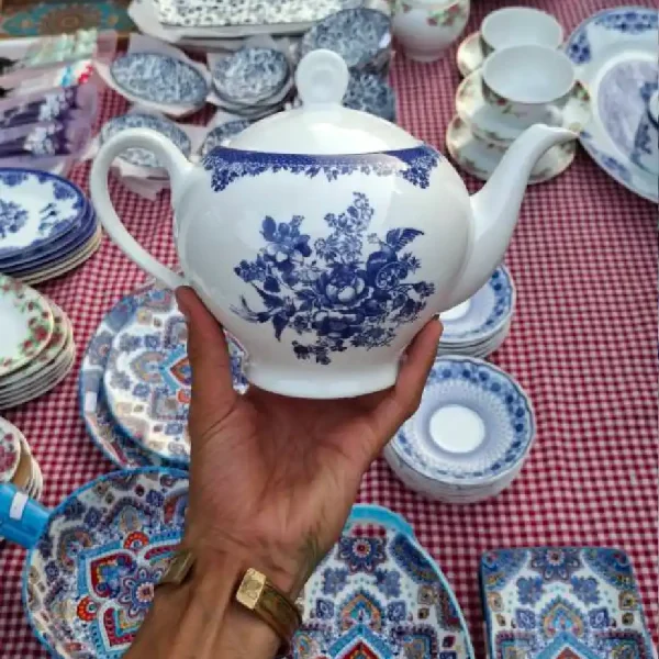 قوری ایتالیایی
