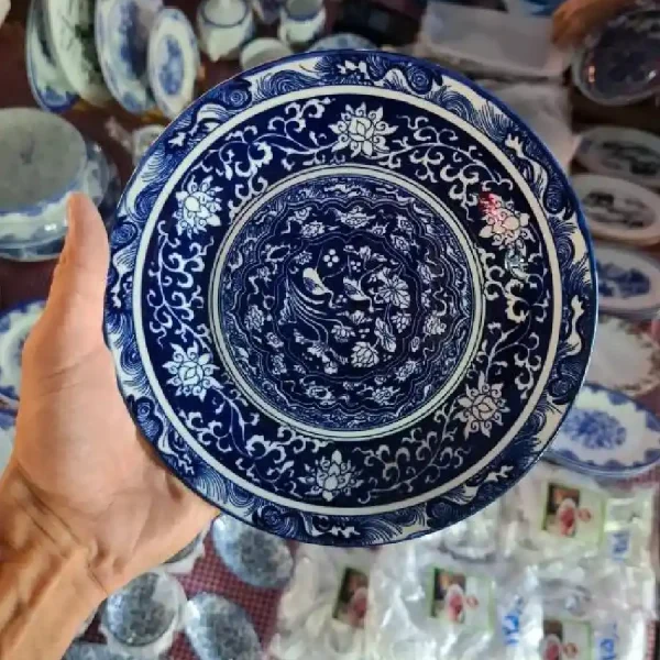 دیوارکوب در رشت